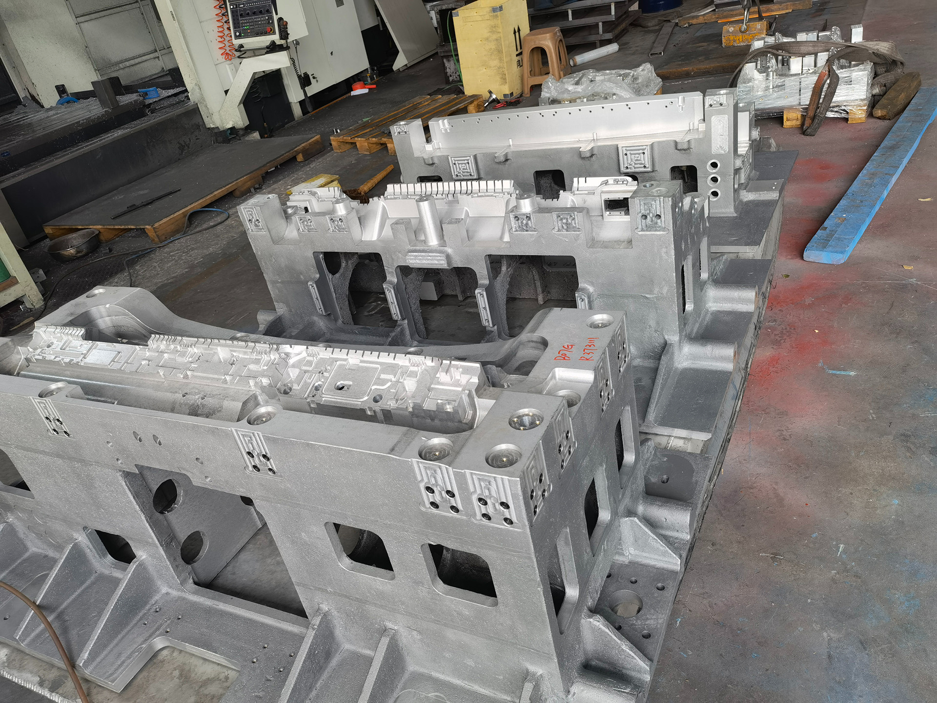 儀表臺(tái)鑄造